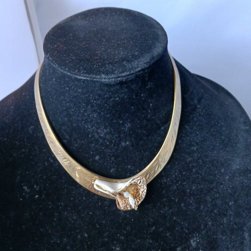 Vintage 80's Y2K Style Gold Tone Choker Women's Necklace